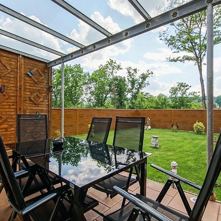 Auszeit Steiraland 1 Mit Privaten Garten Ueberdachter Terrasse Und Parken Leoben  Buitenkant foto