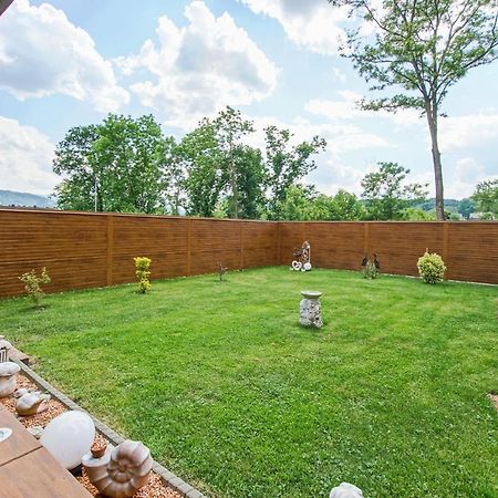 Auszeit Steiraland 1 Mit Privaten Garten Ueberdachter Terrasse Und Parken Leoben  Buitenkant foto