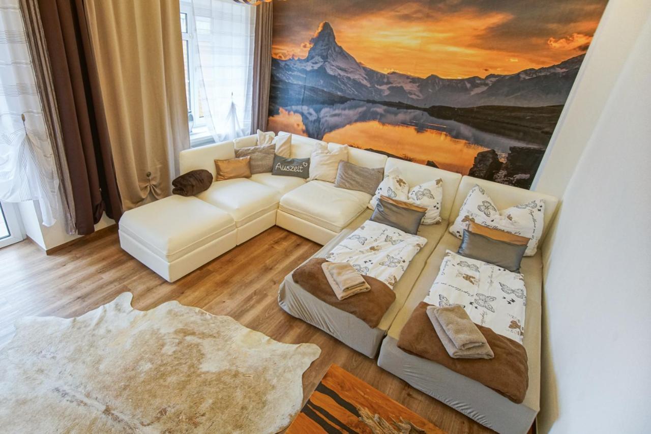 Auszeit Steiraland 1 Mit Privaten Garten Ueberdachter Terrasse Und Parken Leoben  Buitenkant foto