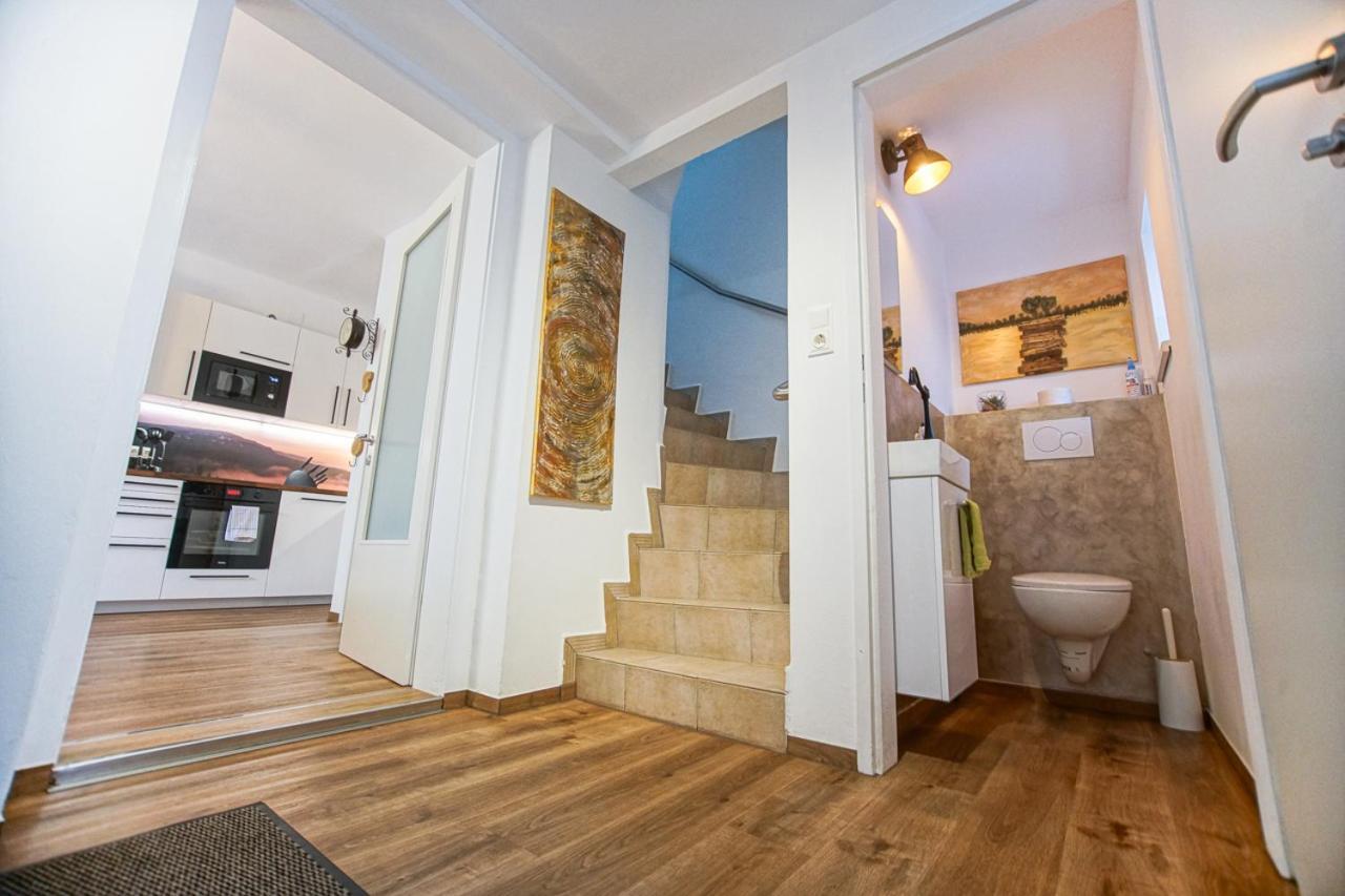Auszeit Steiraland 1 Mit Privaten Garten Ueberdachter Terrasse Und Parken Leoben  Buitenkant foto